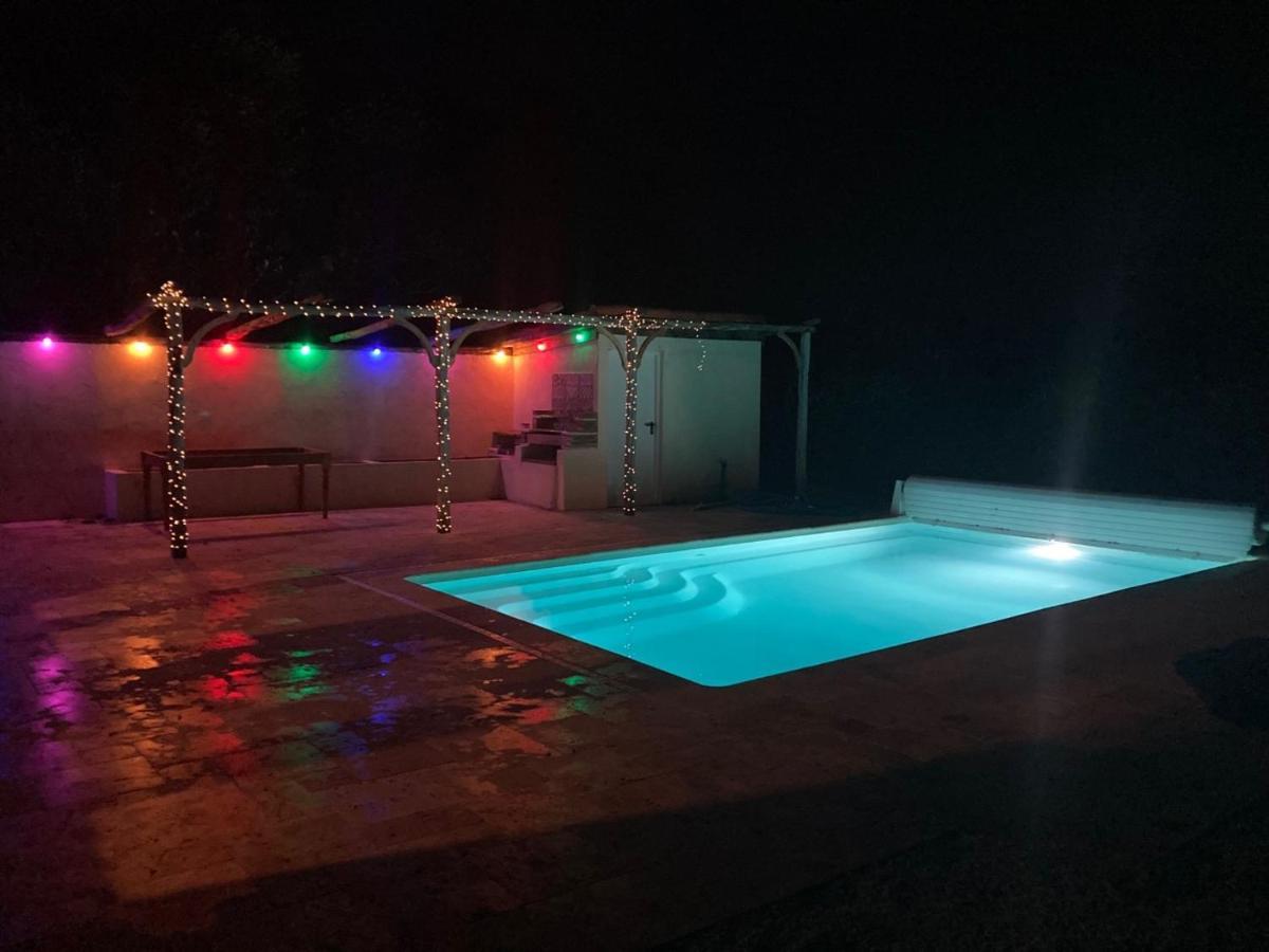 Rustic Cottage With Stunning Swimming Pool Saint-Front  Eksteriør billede