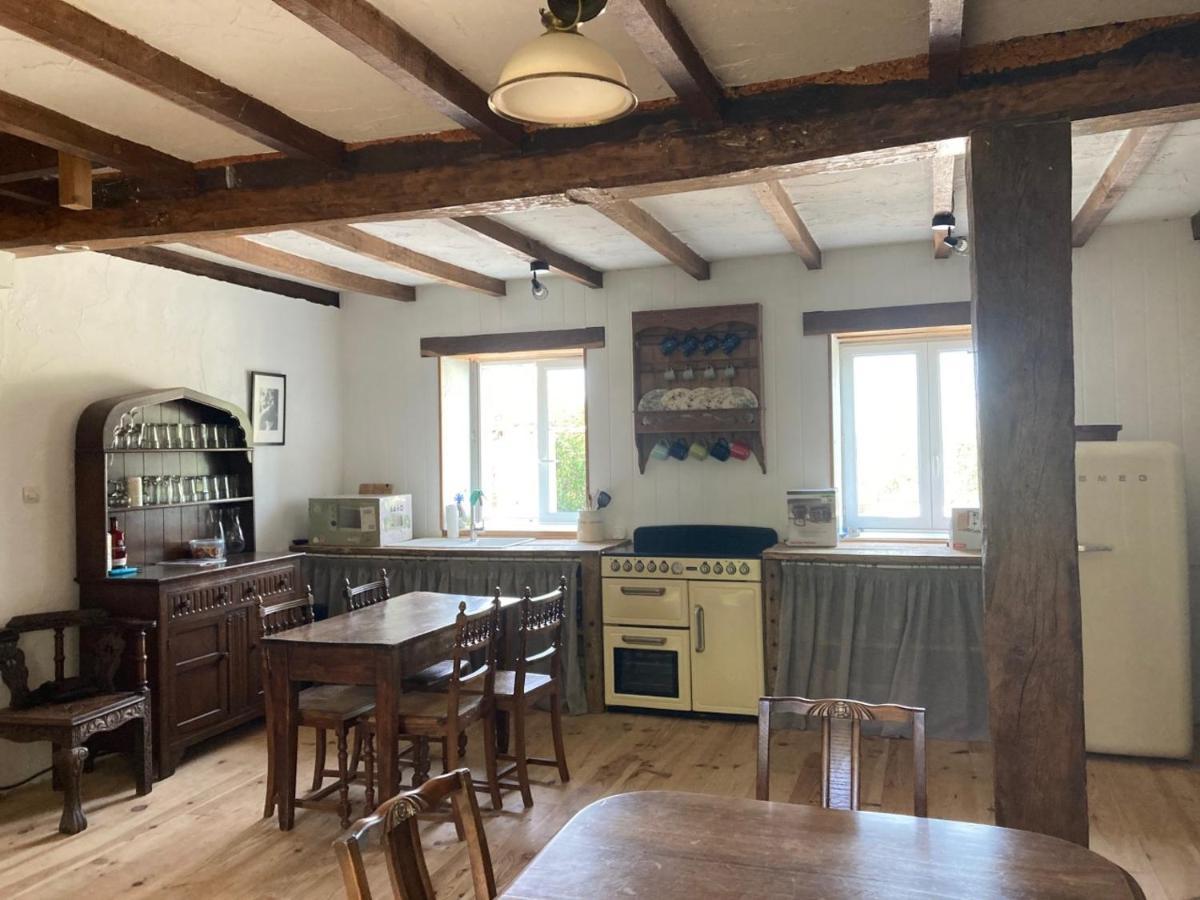 Rustic Cottage With Stunning Swimming Pool Saint-Front  Eksteriør billede